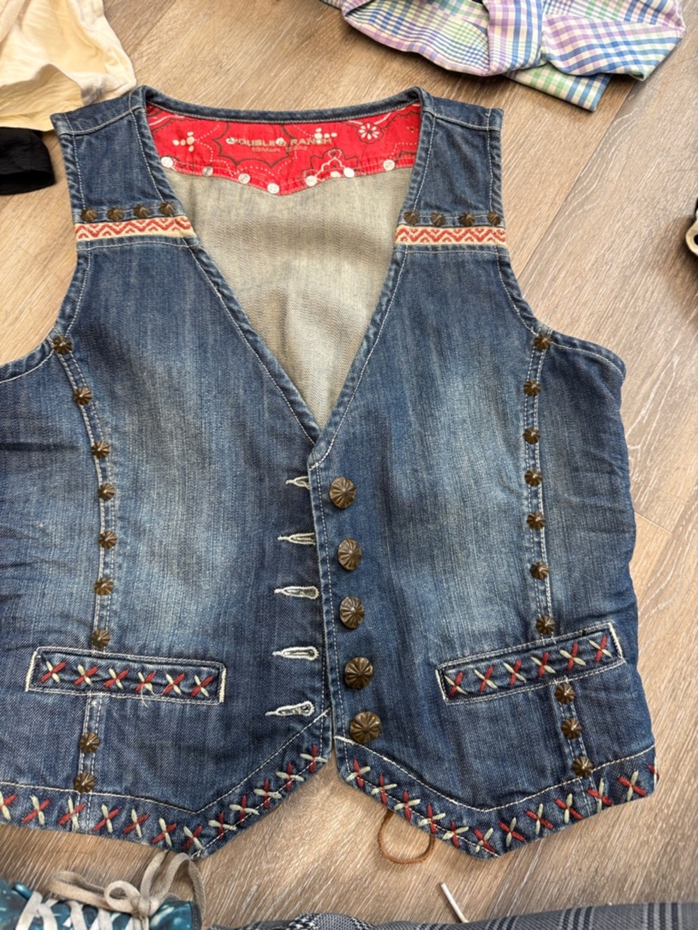 Double Ranch Embroidered Denim Vest with Red Bandana Accents Women's size small - Picture 5 of 10